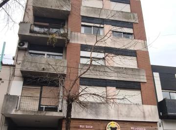 Departamento de 4 ambientes, La Plata · Venta Depto 3 Dorm Frente Micro Centro - 10 E/49 y 50 - La Plata