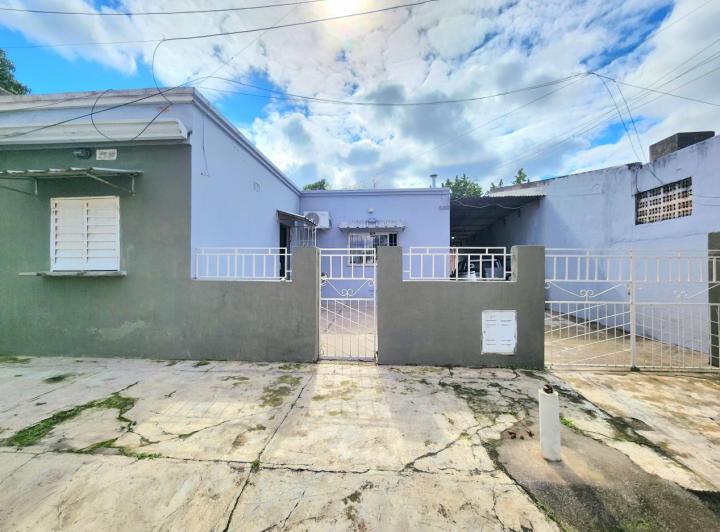 Casa · 120m² · 5 Ambientes · 2 Cocheras