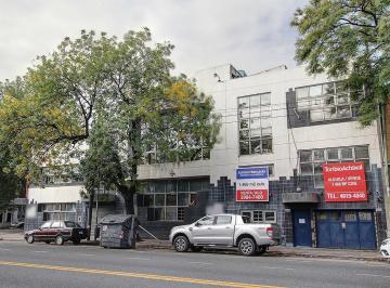 Local comercial · 1464m² · 10 Cocheras · Excelente Edificio - 1500 m² - Barracas - 10 Cocheras