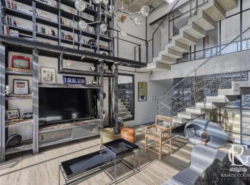 Departamento · 279m² · 5 Ambientes · 2 Cocheras · Venta con Renta. Penthouse 5 Ambientes en Triplex con Doble Altura de Techos 279 m² 2 Coch