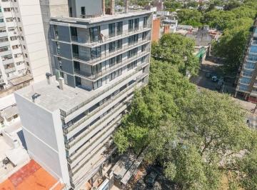 Local comercial · 243m² · 10 Ambientes · 1 Cochera · Venta Local Macrocentro Rosario