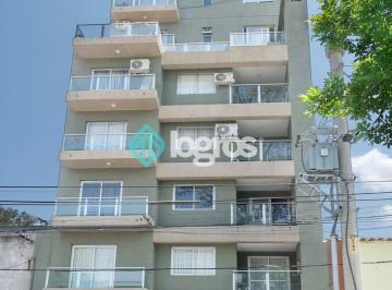 Edificio de 2 ambientes, Salta · Departamento en Venta de 1 Dormitorio con Cochera en Macrocentro
