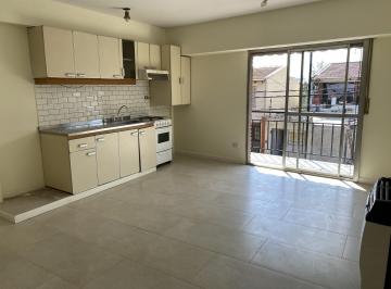 Departamento · 45m² · 3 Ambientes · Departamento en Venta de 3 Ambientes en Villa Ballester con Balcón