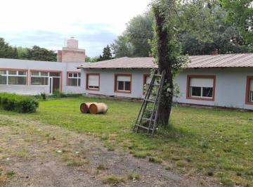 Edificio · 1090m² · 17 Ambientes · Terreno Comercial en Open Door