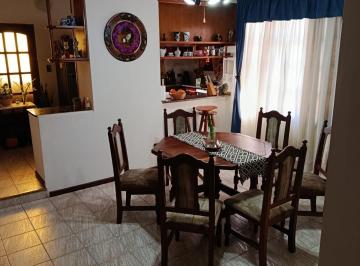 Casa de 4 ambientes, Villa Mercedes · Se Vende Casa por Almafuerte