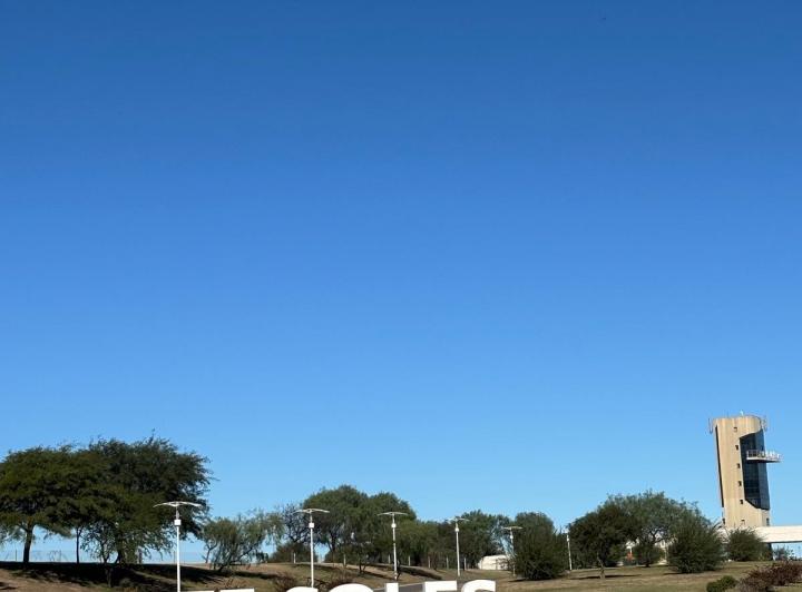 Terreno · 900m²