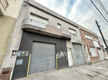 Local comercial · 66m² · Local Comercial en Alquiler de 60 m² en Quilmes Oeste