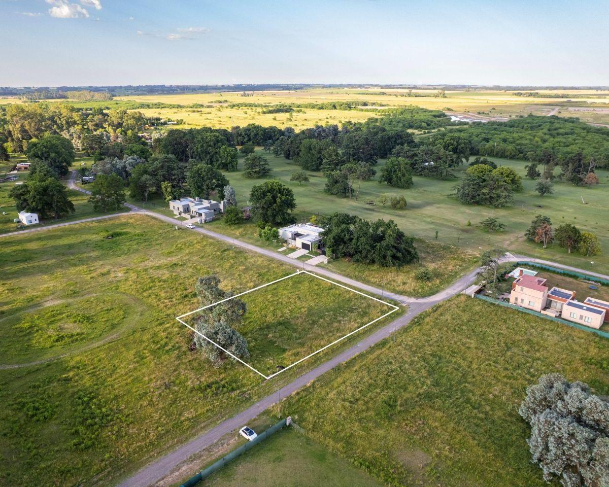 Altos del Golf . Entre Posta de morales y Golf, San Antonio de Areco, San Antonio de Areco