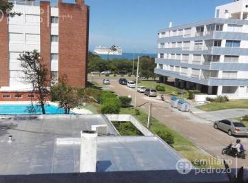 Departamento · 57m² · 3 Ambientes · 1 Cochera · Venta Apartamento 2 Dorm. Playa Mansa Punta del Este