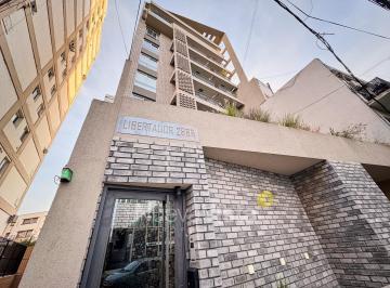 Departamento · 38m² · 2 Ambientes · 1 Cochera · Departamento en Av Libertador
