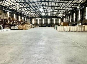 Bodega-Galpón · 2260m² · 6 Cocheras · Deposito en Alquiler en Canning