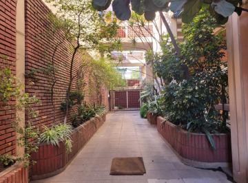 Departamento de 2 ambientes, Colegiales · Colegiales: 2 Amb Lateral C/coch. Fija y Balcón Aterr. Lacroze 3000