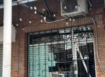 Local comercial · 27m² · Local en Venta en Ituzaingó Norte