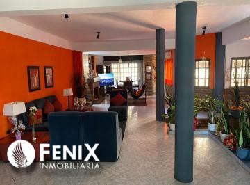 Casa · 250m² · 5 Ambientes · 2 Cocheras · Cf977 - Casa en Planta Alta en Venta Z/ Calles La Rioja y Jujuy