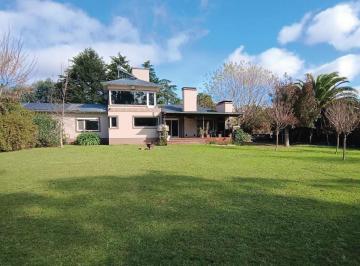Casa de 6 ambientes, Tandil · Hermosa Casa en Zona Sierra del Tigre