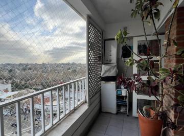 Departamento de 2 ambientes, San Isidro · Piso Alto con Vistas Abiertas + Cochera - Edif. C/ Seguridad 24 Hs