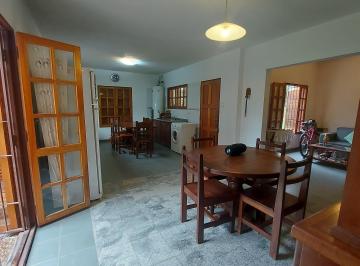 Casa de 5 ambientes, Villa Allende · Vende Casa Villa Allende San Alfonso