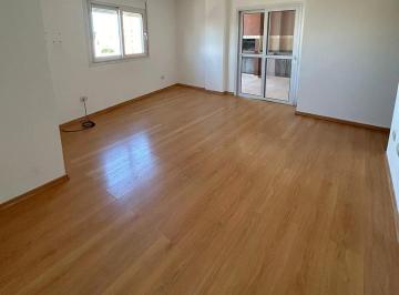 Departamento · 130m² · 4 Ambientes · 1 Cochera · Amplio Departamento, 3 Dorm.