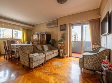 Departamento de 4 ambientes, Caballito · Venta - 4 Ambientes con 2 Balcones Av Alberdi 101 - en Esquina Súper Luminoso!