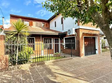 Casa de 4 ambientes, La Matanza · Chalet 4 Ambientes en Venta, Villa Luzuriaga.