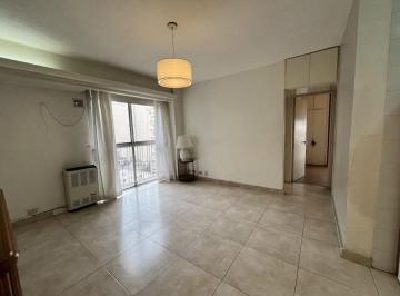 Departamento · 67m² · 3 Ambientes · Venta Departamento 3 Amb. con Balcon en Cordoba y Peatonal - Muy Buen Estado