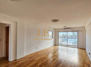 Departamento · 70m² · 3 Ambientes · 1 Cochera · Departamento en Venta 3 Amb - Tigre