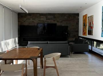 Casa · 200m² · 5 Ambientes · 2 Cocheras · Alquiler. Casa en Villa Allende Golf