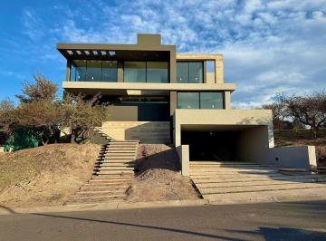 Casa · 451m² · Venta Impresionante Casa en Country La Pankana con Vistas!