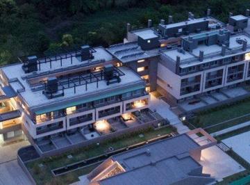 Departamento · 33m² · 1 Ambiente · 1 Cochera · Venta Monoambiente Balcon Amenities Lujo Cochera