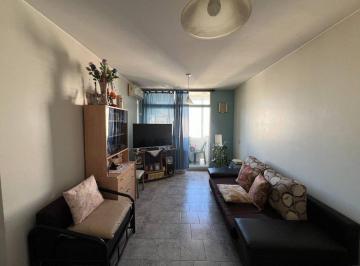 Departamento · 40m² · 2 Ambientes · Departamento 2 Ambientes con Balcón - Avellaneda