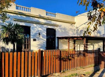 Casa · 94m² · 5 Ambientes · 1 Cochera · Venta Casa 3 Dorm. y Gge Centro Florida