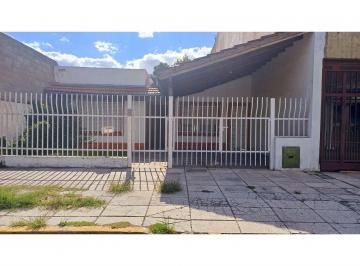 Casa · 70m² · 3 Ambientes · 1 Cochera · Venta Casa 3 Amb. con Garage y Gran Jardín — Lote 8.66x44 — Apto Crédito