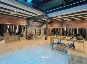Local comercial · 350m² · Excelente Local Comercial en Venta en Lo Mejor de Guemes