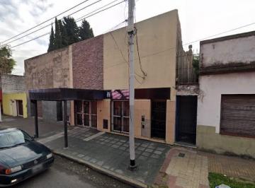 Bodega-Galpón , Avellaneda · Excelente Galpón con Local Al Frente y Deposito