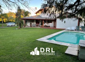 Casa · 580m² · 10 Ambientes · 1 Cochera · Casa - Las Delicias