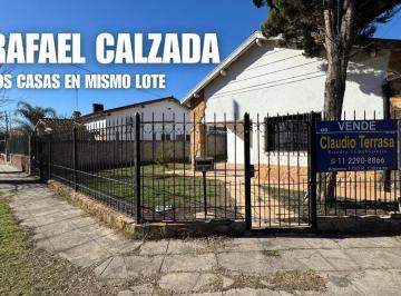 Casa · 140ha · 4 Ambientes · 5 Cocheras · Dos Casas en Mismo Lote a La Venta en R. Calzada