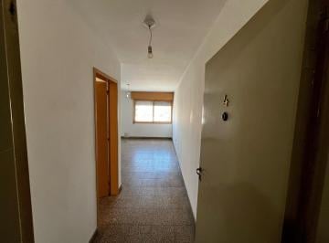 Departamento · 69m² · 5 Ambientes · Departamento en Venta - Bº Dean Funes