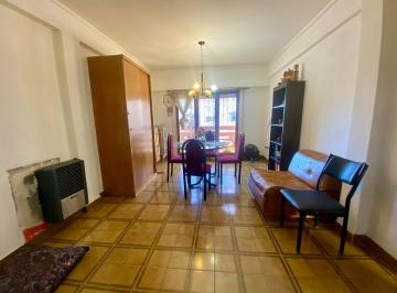 Departamento · 65m² · 3 Ambientes · Latorre Prop. Vende Depto 3 Amb Al Frente con Balcon