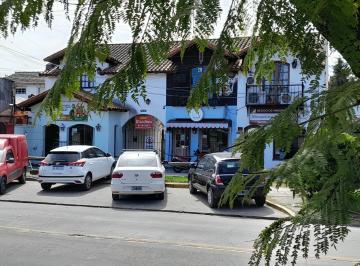 Casa · 340m² · 7 Ambientes · Uso Comercial en La Horqueta