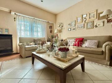 PH · 110m² · 3 Ambientes · Venta de PH 3 Ambientes en Castelar Norte, Castelar