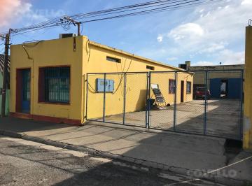 Bodega-Galpón · 1109m² · 4 Ambientes · Venta Local Comercial, Oficina de Ventas, Amplios Galpones, Deposito