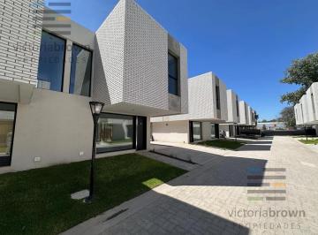 Departamento · 123m² · 3 Dormitorios · Departamento de Cuatro Ambientes en Alquiler en Bosques de Champagnat
