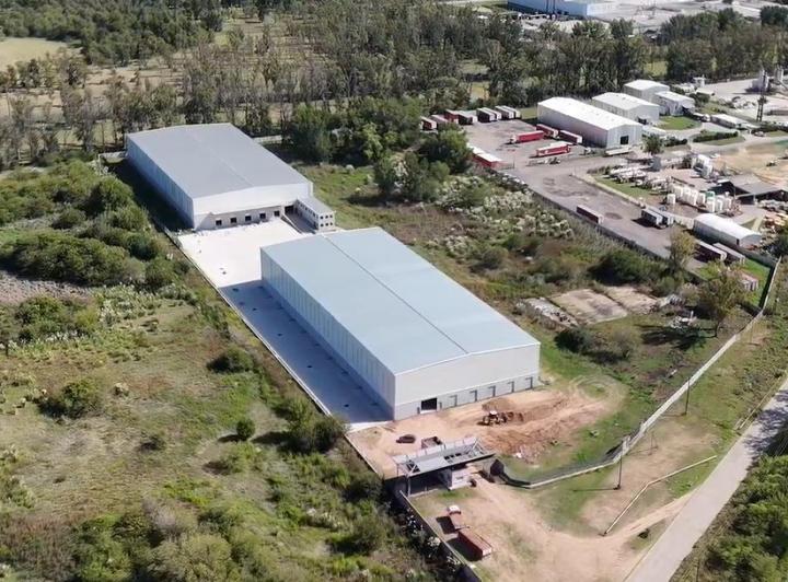 Depósito · 22000m²