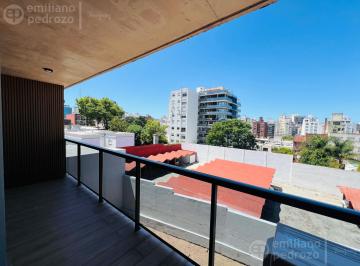Departamento · 39m² · 2 Ambientes · 1 Cochera · Venta Apartamento 1 Dorm con Balcon Contrafrente y Garage - Pocitos