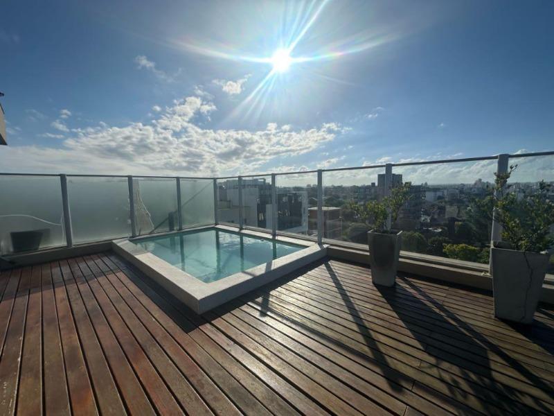 Unico Penthouse Triplex con piscina propia. Zona Guemes. Vistas unicas a la ciudad.