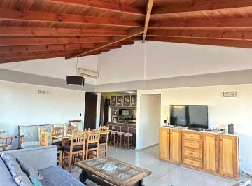 Departamento · 79m² · 4 Ambientes · Departamento con Espectacular Vista Al Lago