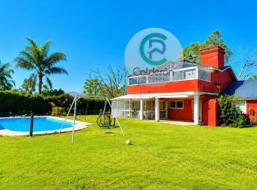 Casa · 160m² · 4 Ambientes · 4 Cocheras · Casa en Alquiler Country Club Banco Provincia