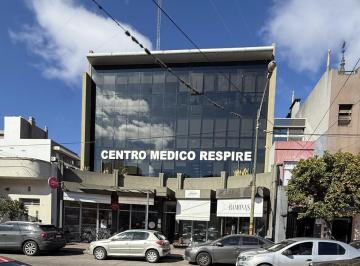 Local comercial de 4 ambientes, San Fernando · Edificio con Locales y Oficinas en Centro Comercial San Fernando.