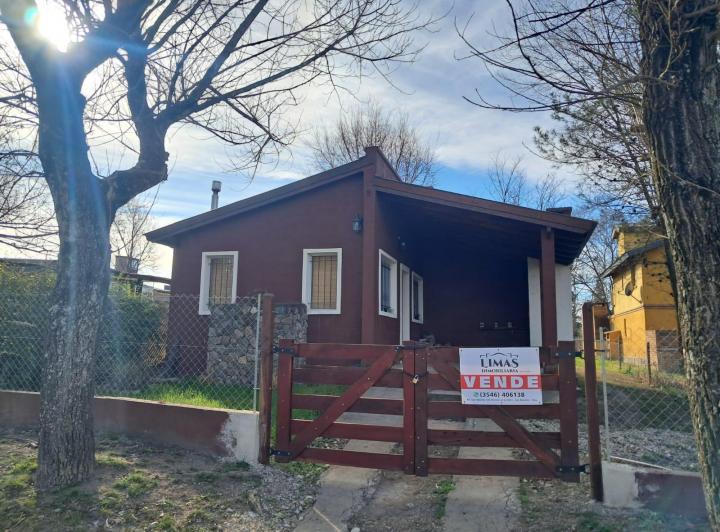 Casa · 95m² · 3 Ambientes · 1 Cochera