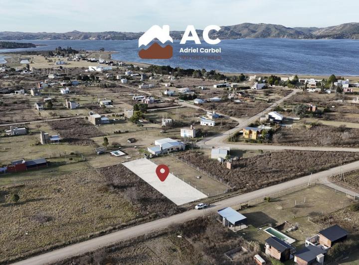 Terreno · 900m²
